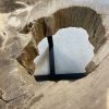Couchtisch aus versteinertem Holz - Schwarz #343B8 – Bild 4