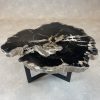 Couchtisch aus versteinertem Holz - Schwarz #482B21